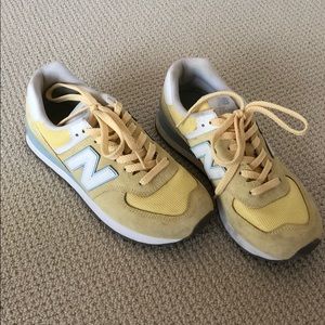 New Balance 574 Classic Limited Edition Color